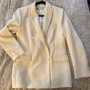 Zara double breasted white blazer. Size small